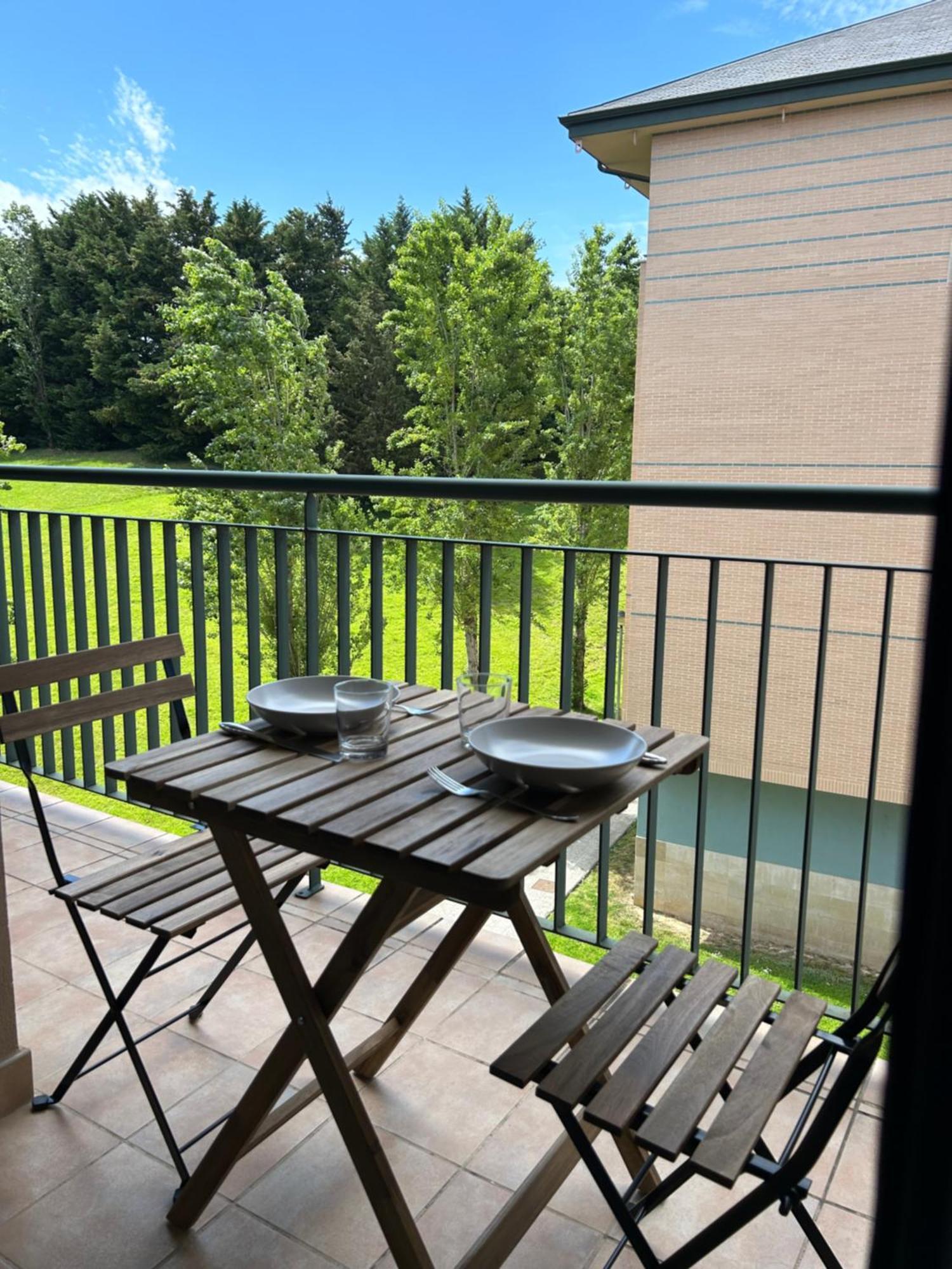 Acogedor Apartamento En Gernika Екстериор снимка